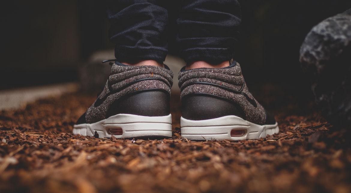 nike stefan janoski max brown